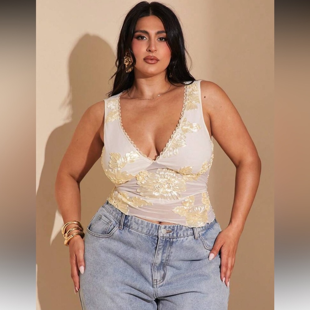 NWT Embroidered Sultry Sheer Floral Elegant Crop Top Sexy Deep V-Neck Sheer